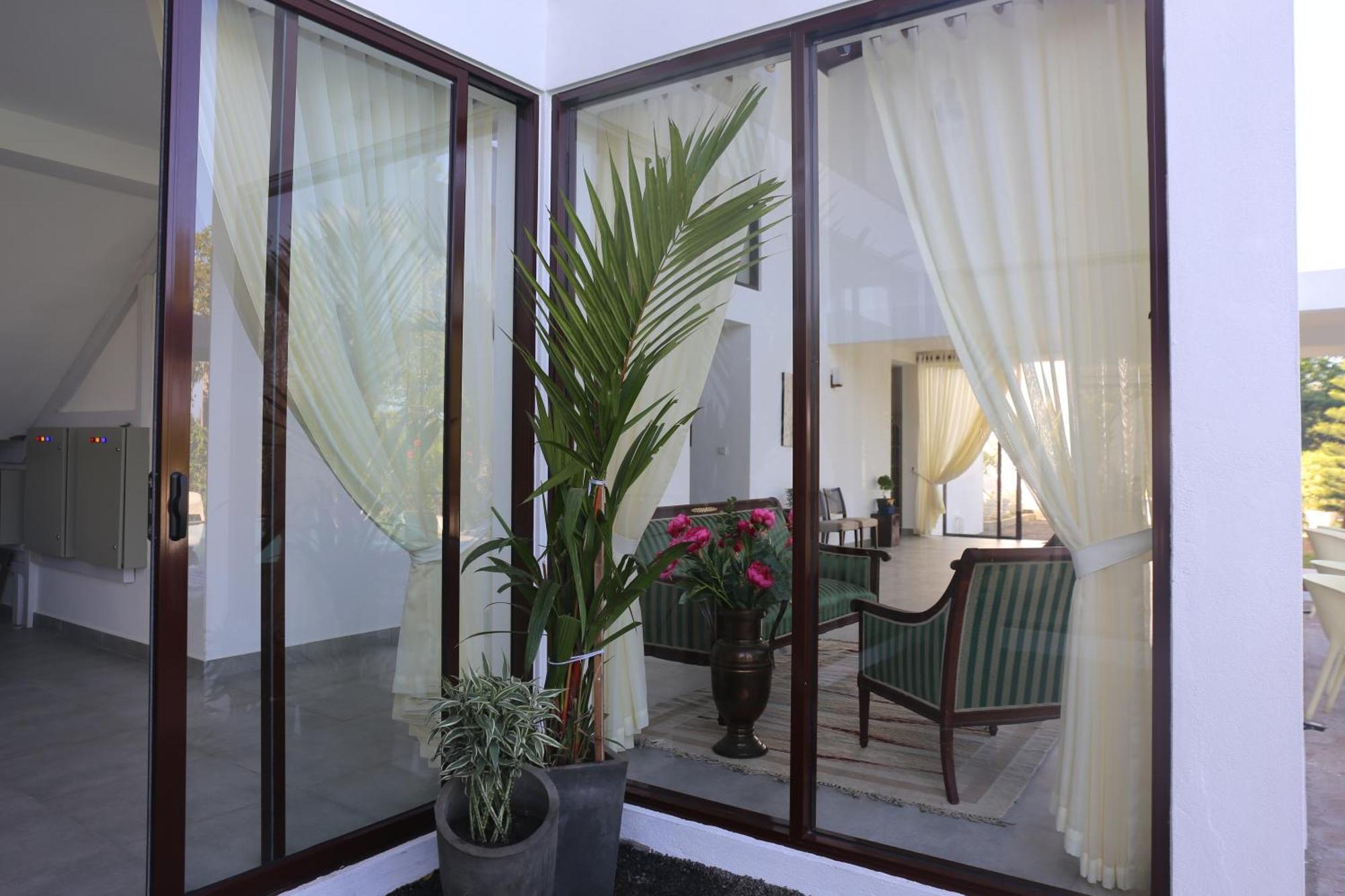 Amanda Beach Resort Passikudah Kültér fotó